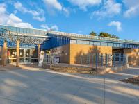 الجزء الخارجي لمكتبة فرع مونتبيلو