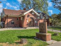 المظهر الخارجي لمكتبة سمايلي برانش