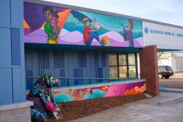Photograph of Ross-Phyllis Bigpond Branch Library exterior. 