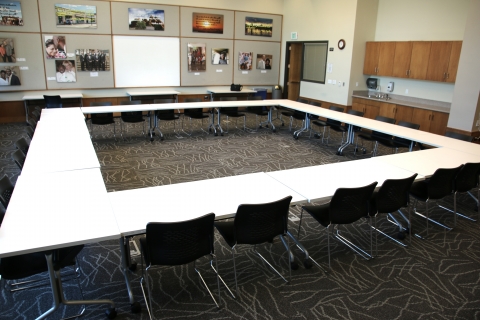 Links Incorporated Denver Chapter Community Room Image